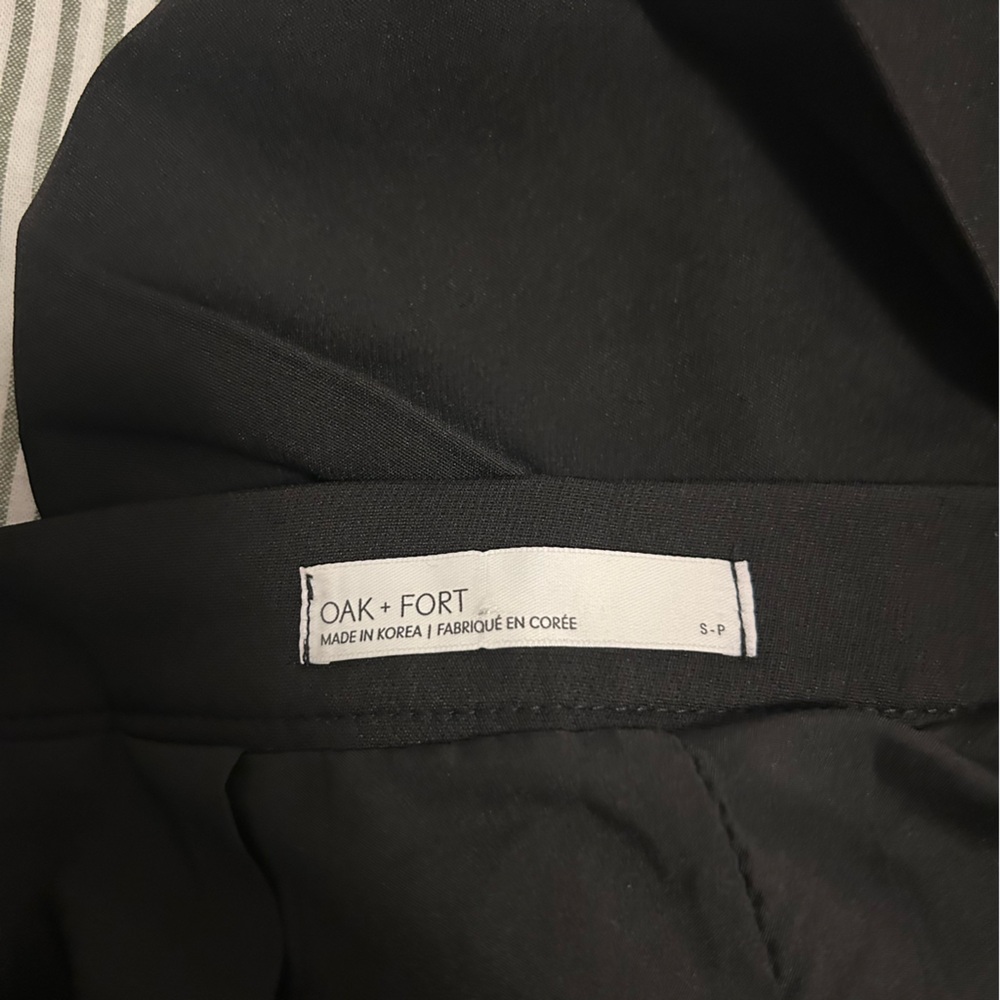 OAK + FORT Black Pleated Mini Skirt - Picture 4 of 7